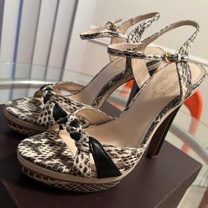 Elie Tahari Nellie Snake Skin Sandals Size 39
